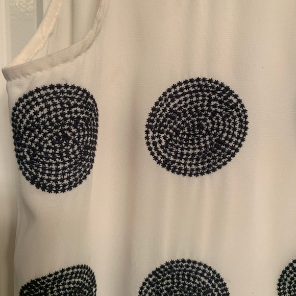 H&M Sleeveless White Polk Dot Blouse | Size 4 - Picture 6 of 14